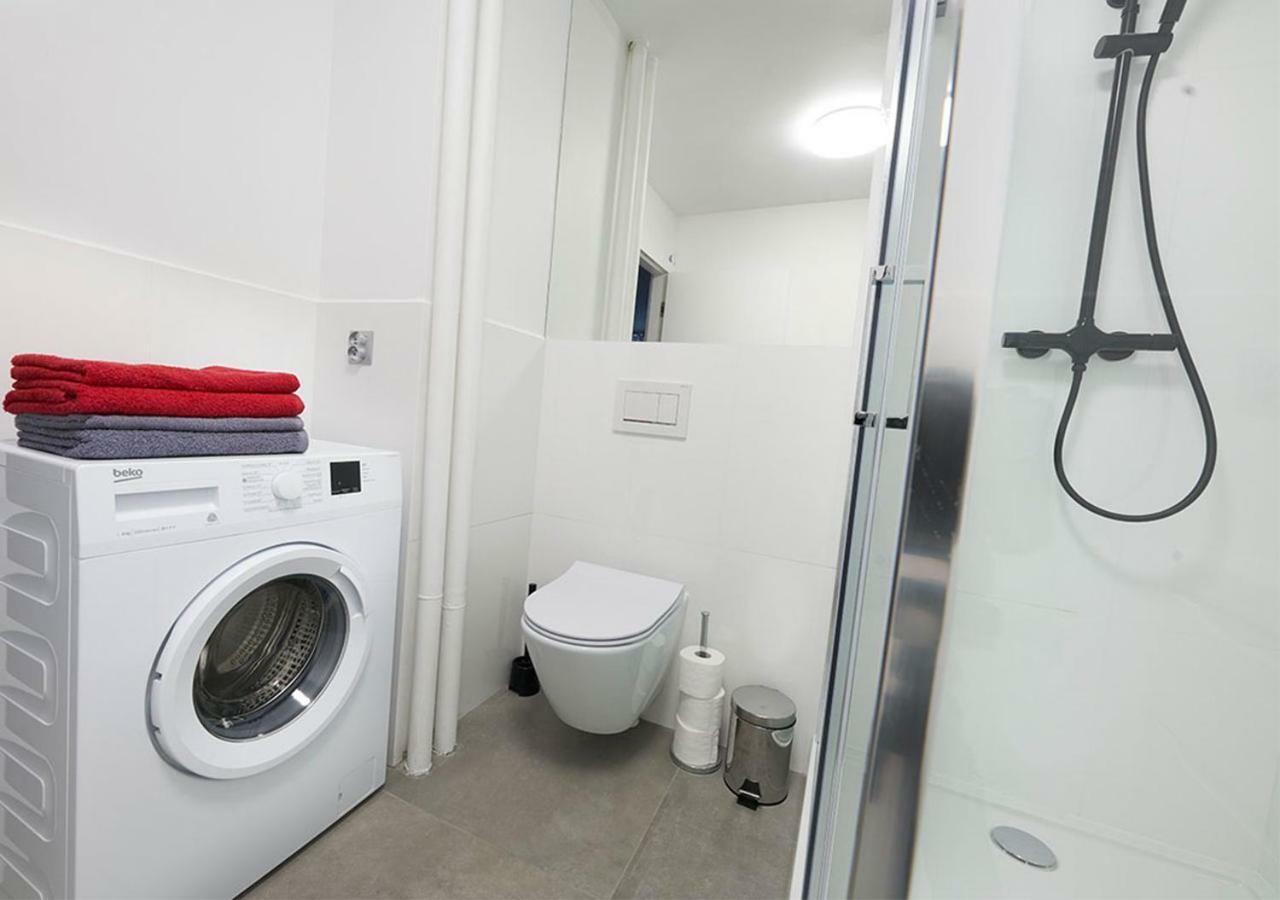 Aroma Apartments Rondo Onz Варшава Экстерьер фото